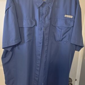 Realtree Men's Blue Button-Down Shirt